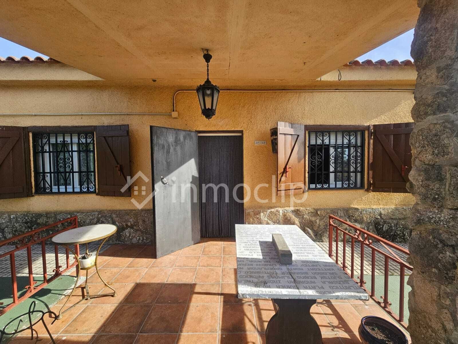 Vista exterior de Terreny en venda en Forfoleda