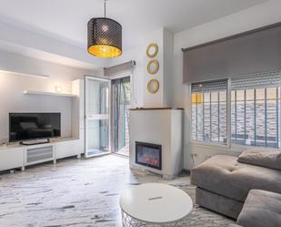 Living room of Single-family semi-detached for sale in  Sevilla Capital  with Air Conditioner and Balcony
