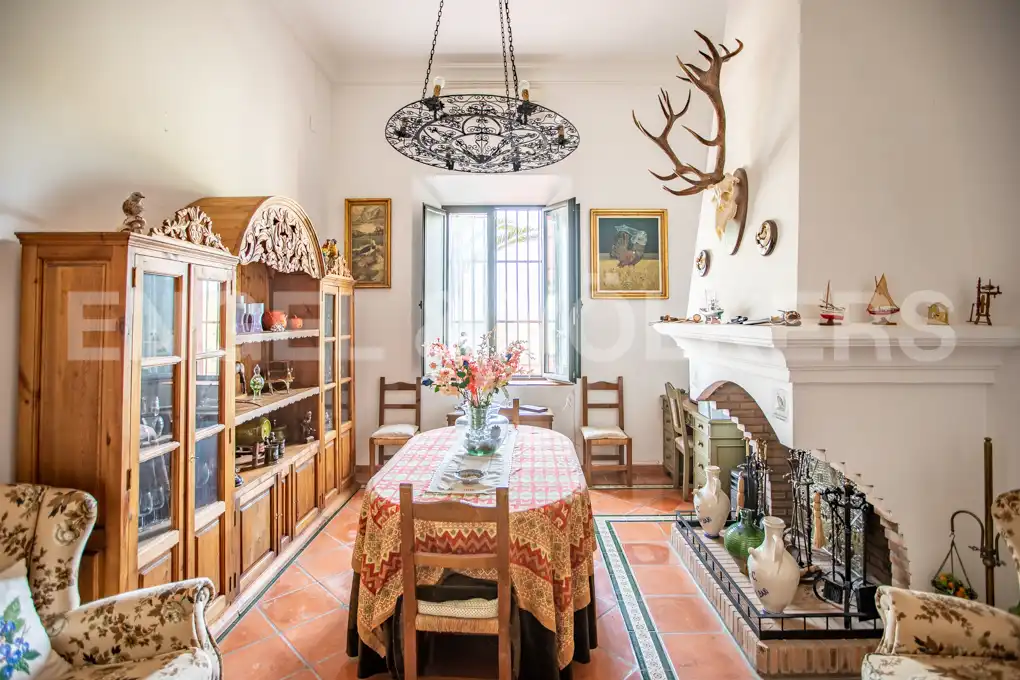 Esszimmer von Country house zum Verkauf in Guadalcanal mit Klimaanlage, Heizung und Terrasse