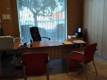Oficina en venda a Plaça Emperador Carles I 8