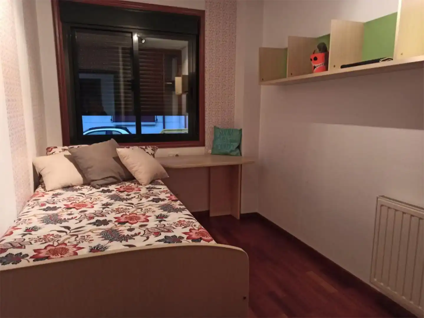 Dormitori de Pis en venda en Moraña amb Parquet, Traster i Piscina comunitària