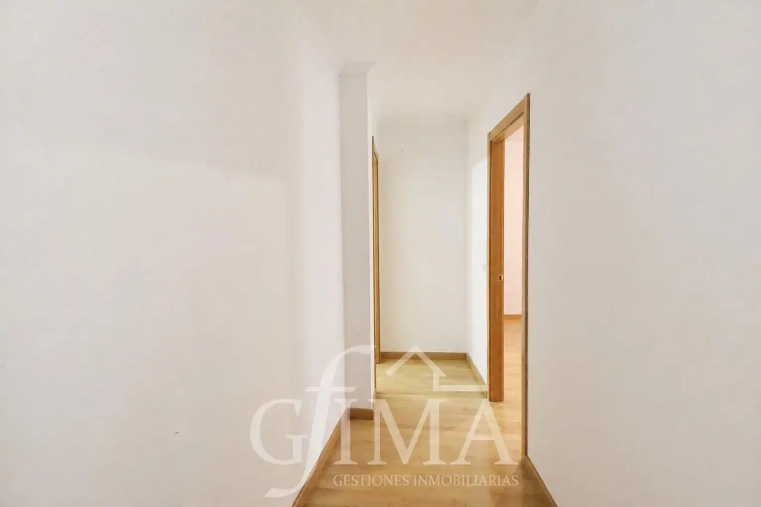 Piso en venta en Tomelloso con Calefacción y Balcón