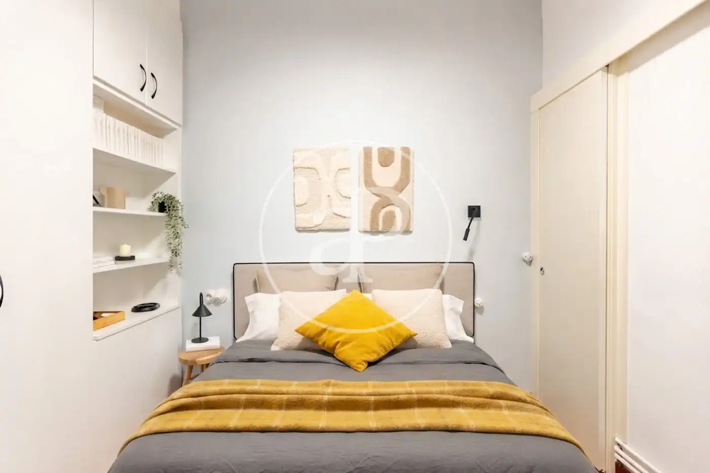 Bedroom of Flat for rent in Barcelona  with Air Conditioner, Heating and Furnished