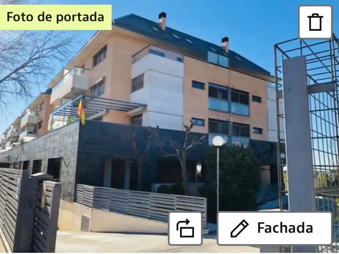 Außenansicht von Wohnung zur Miete in Boadilla del Monte mit Klimaanlage, Schwimmbad und Balkon