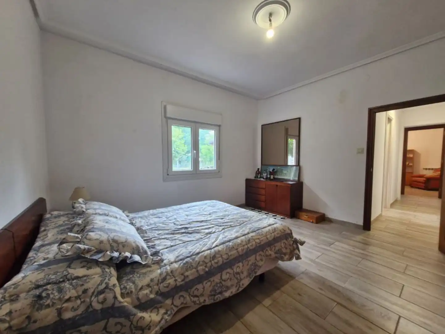 Dormitori de Casa o xalet en venda en Los Corrales de Buelna  amb Calefacció, Jardí privat i Terrassa