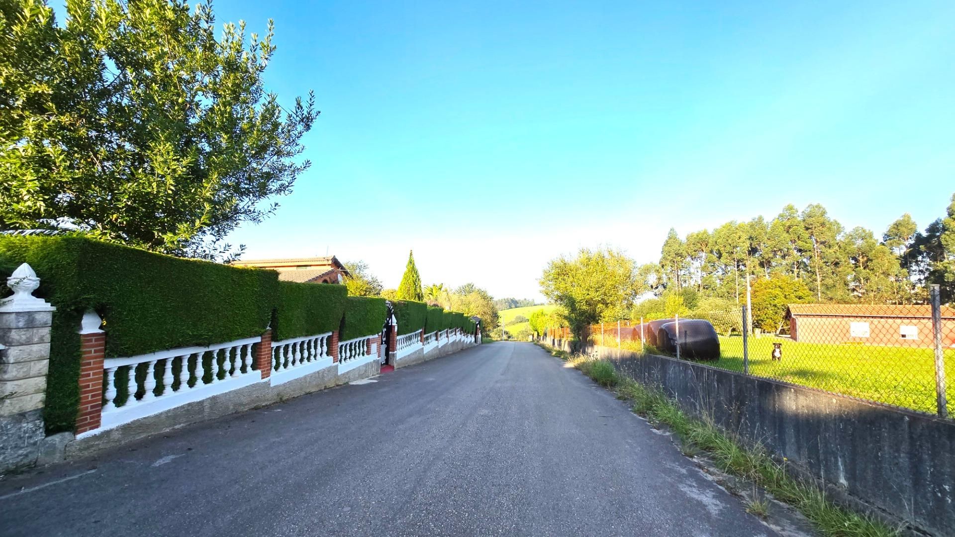 Exterior view of House or chalet for sale in Reocín  with Heating, Terrace and Storage room