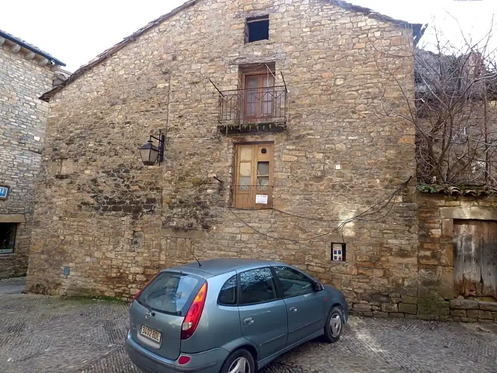Houses for sale in C. Sta. Cruz, 27-25, Aínsa-Sobrarbe