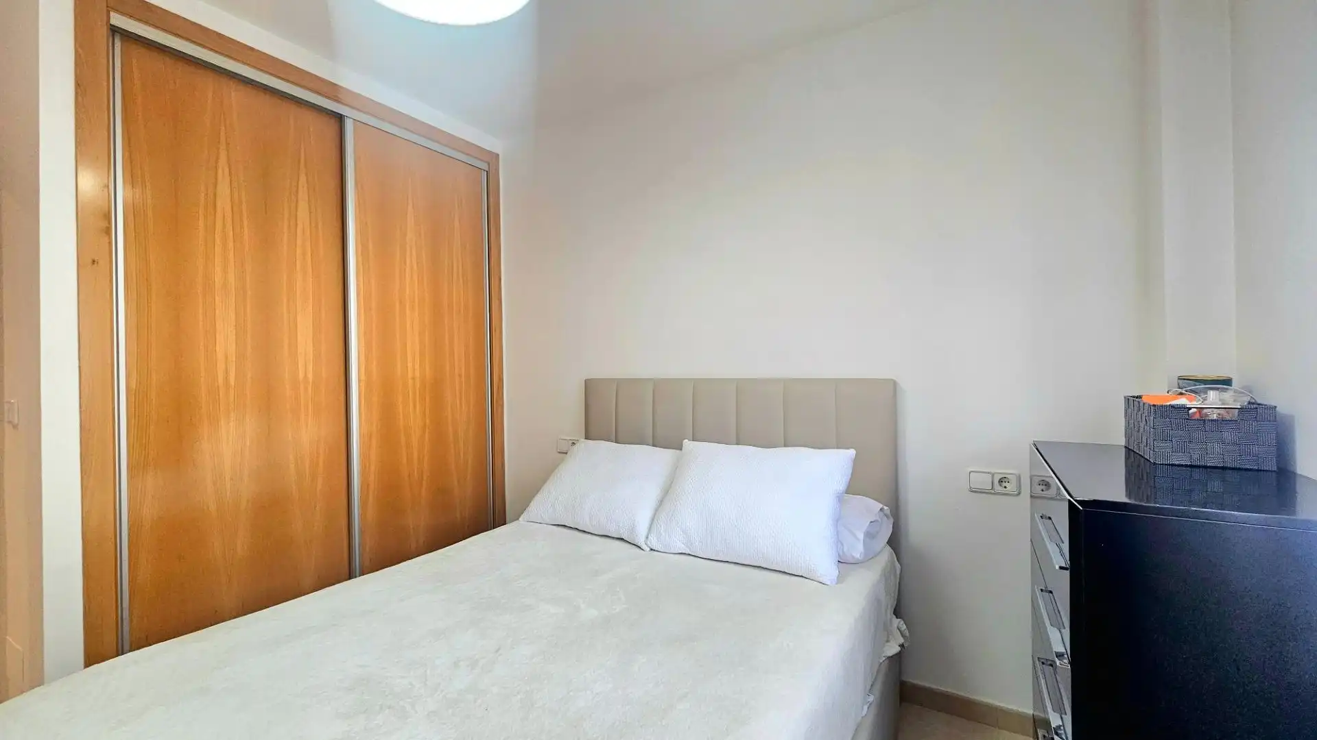 Schlafzimmer von Wohnung zum Verkauf in La Unión mit Klimaanlage und Abstellraum