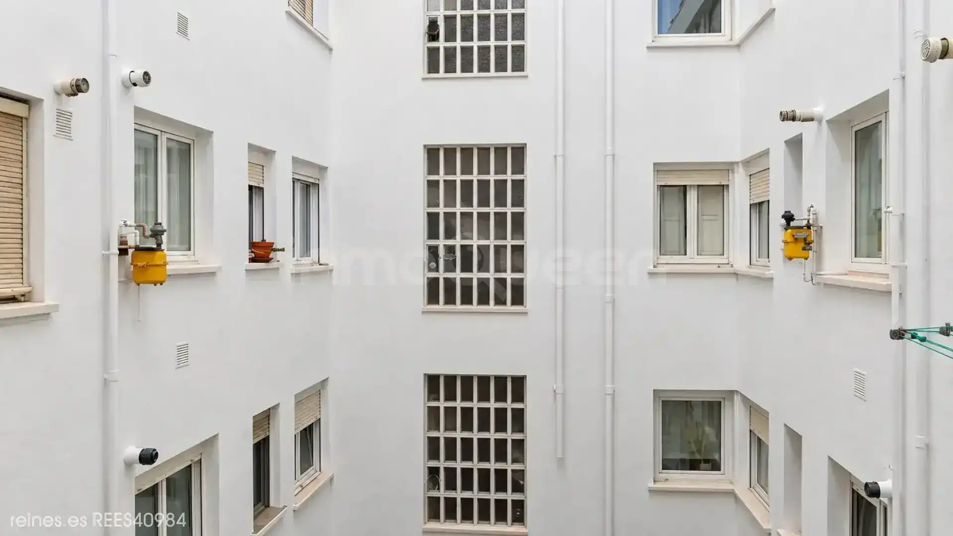 Vista exterior de Pis en venda en Zaragoza amb Calefacció, Terrassa i Moblat