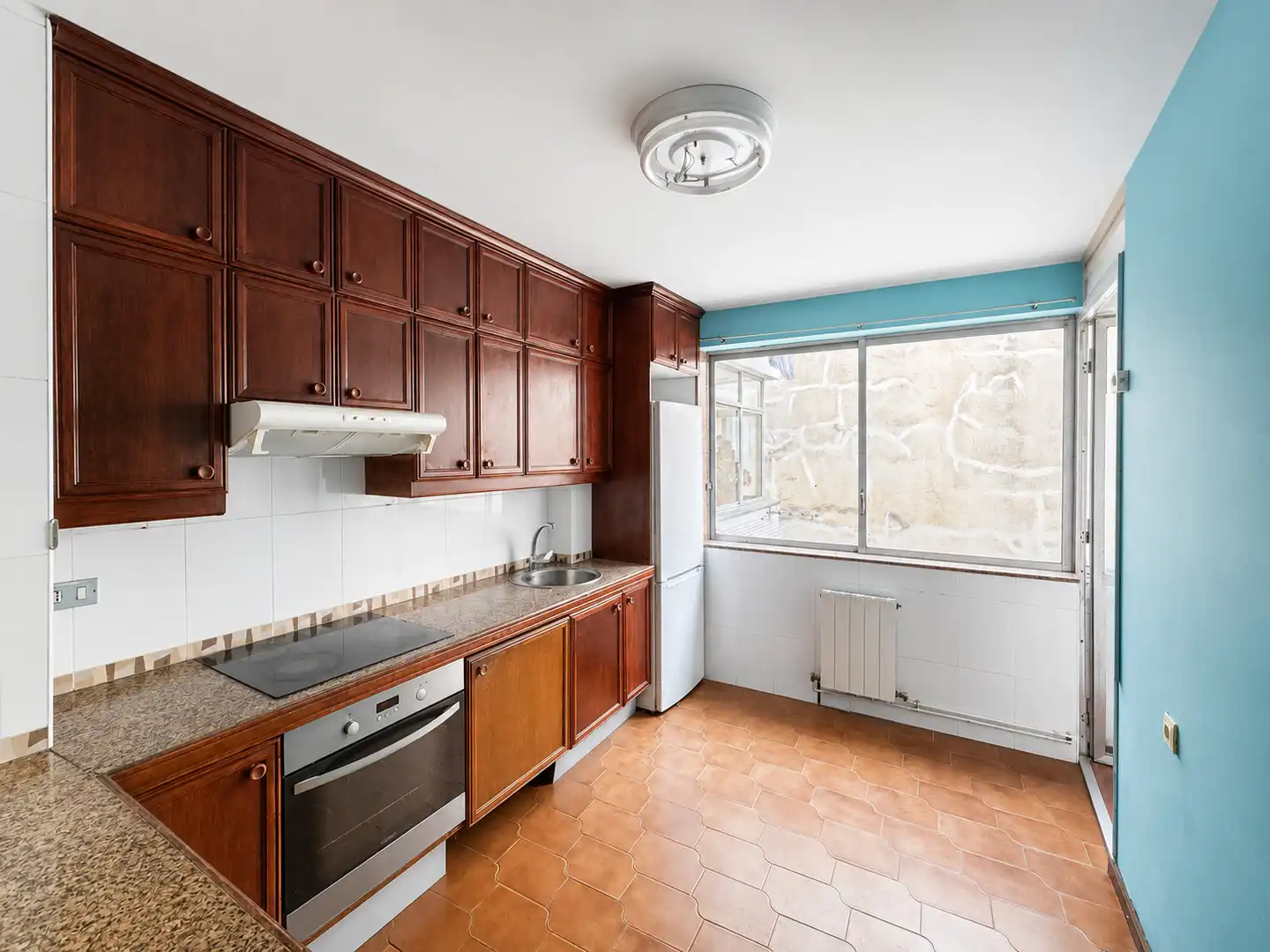 Kitchen of Flat for sale in Vigo   with Heating, Parquet flooring and Balcony