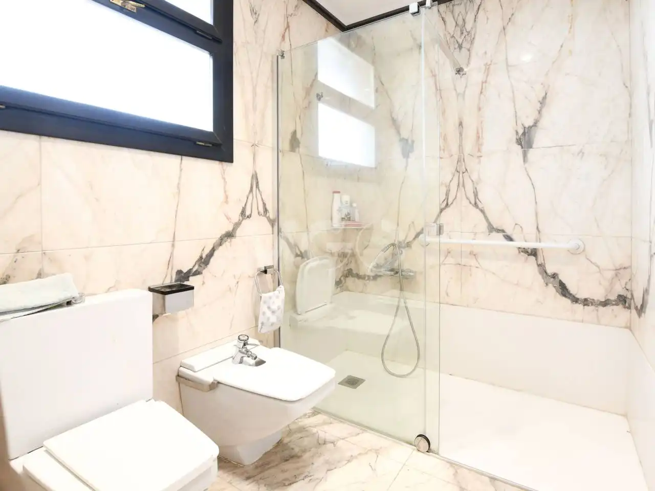 Baño de Casa o chalet en venta en Manlleu con Aire acondicionado, Jardín privado y Terraza