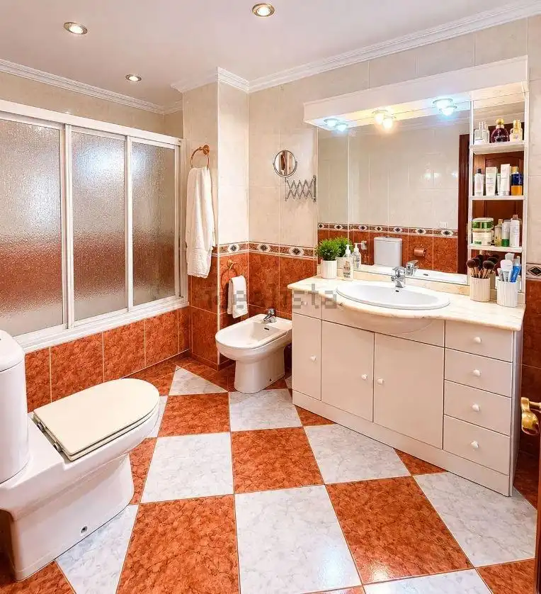Bathroom of Flat for sale in Málaga  with Furnished and Balcony