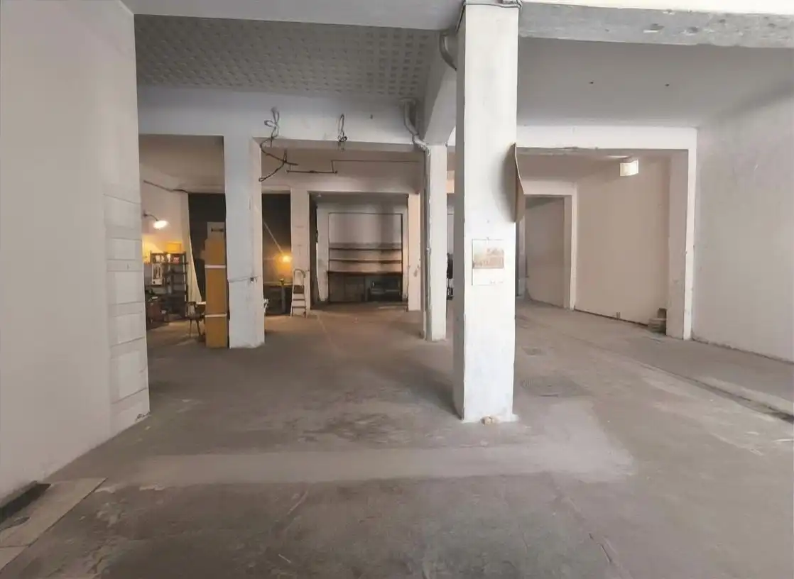 Local comercial en venta en Calle MADRID, imagen 6