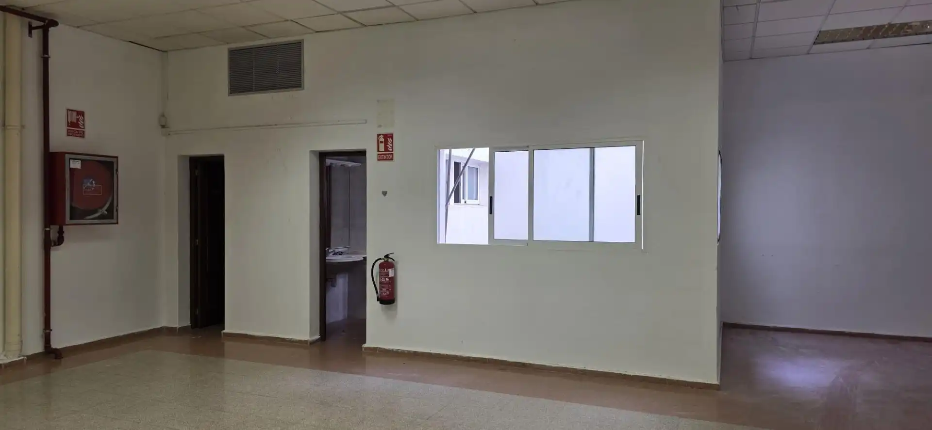 Nau industrial de lloguer en Elche ciudad