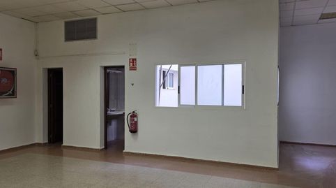 Foto 2 von Fabrikhallen zur Miete in El Toscar, Elche / Elx