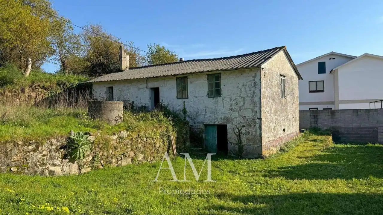 Casa o chalet en venta en Nigrán con Jardín privado