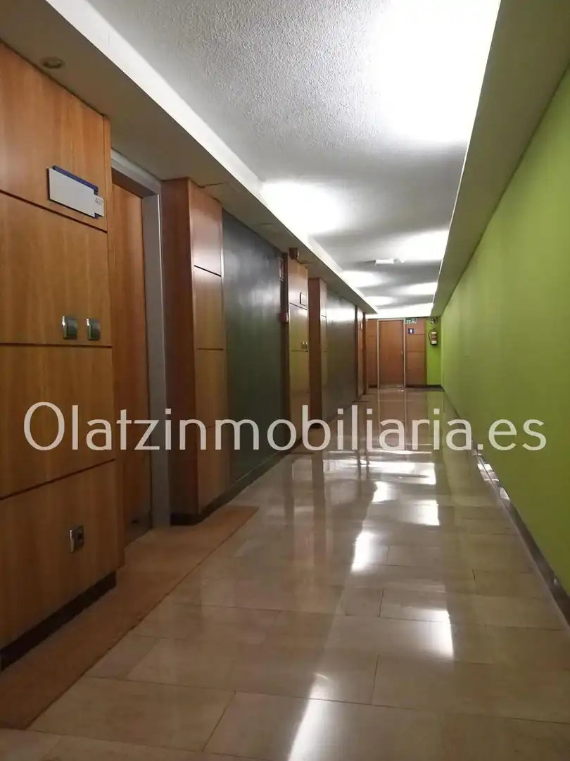 Oficina con ascensor en alquiler en Abando - Albia, imagen 5