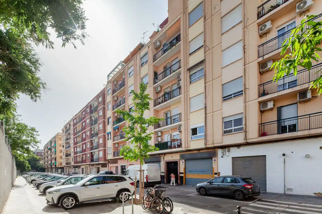 Vista exterior de Pis en venda en Valencia