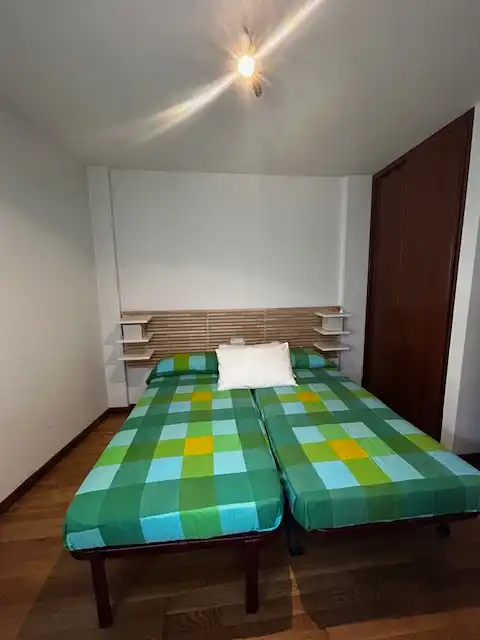 Habitación de Apartamento en venta en Sanxenxo con Terraza, Trastero y Amueblado