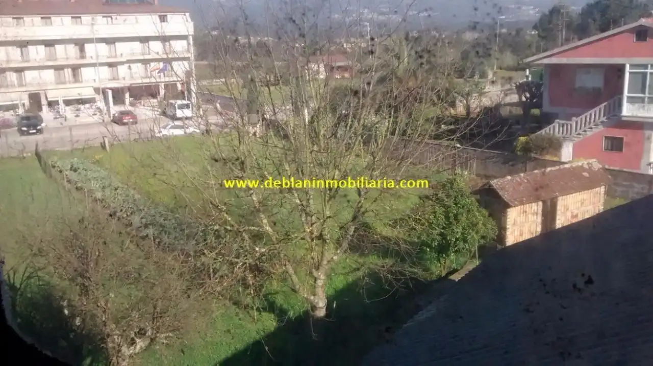 Terreno residencial en venta en Zona Guillarei, imagen 2