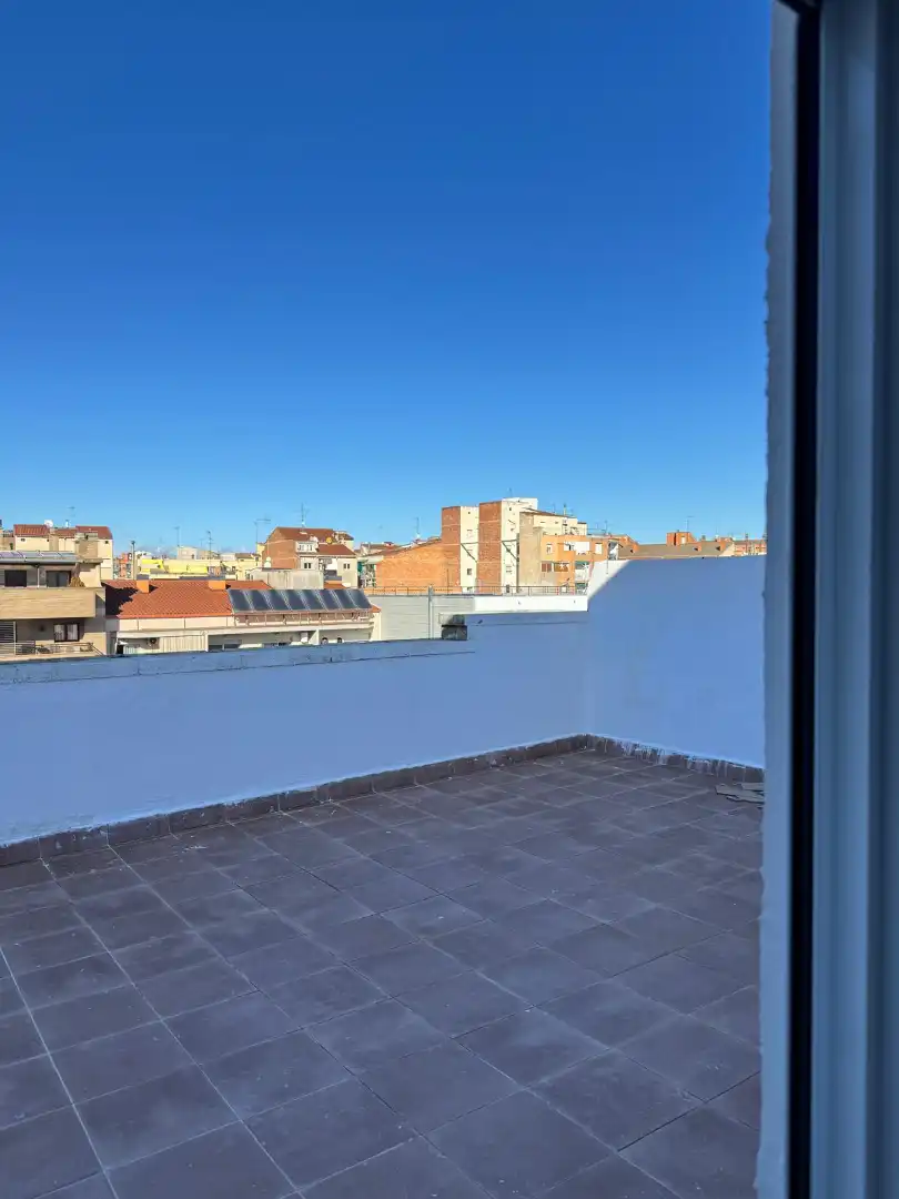 Penthouse with terrace for sale in Carrer Paer Casanovas, imagen 9
