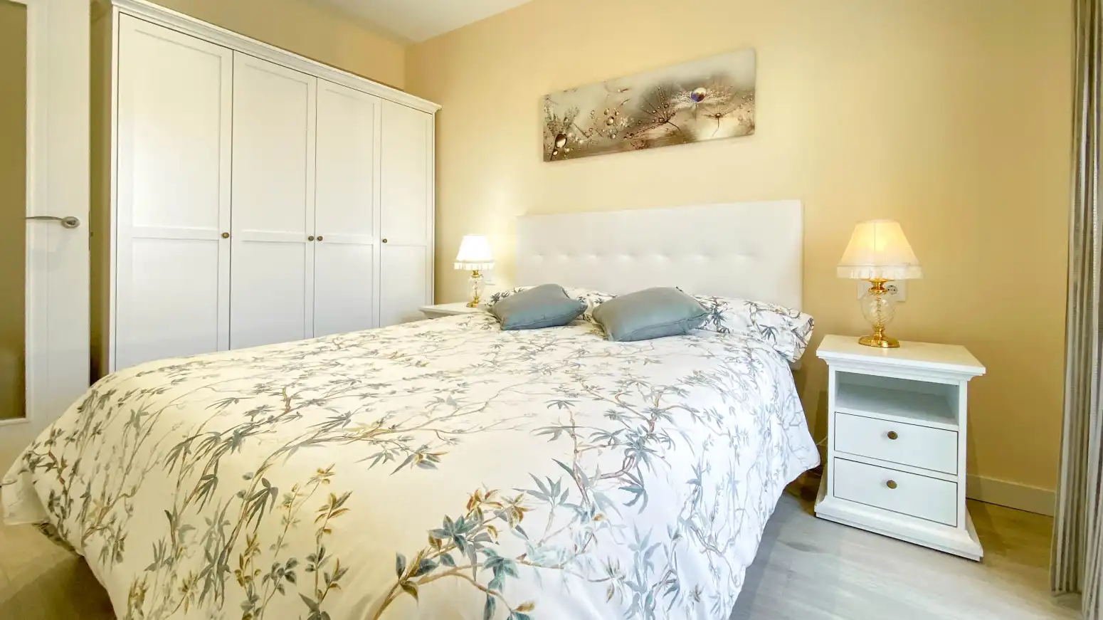 Bedroom of Flat for rent in Santander  with Home automation