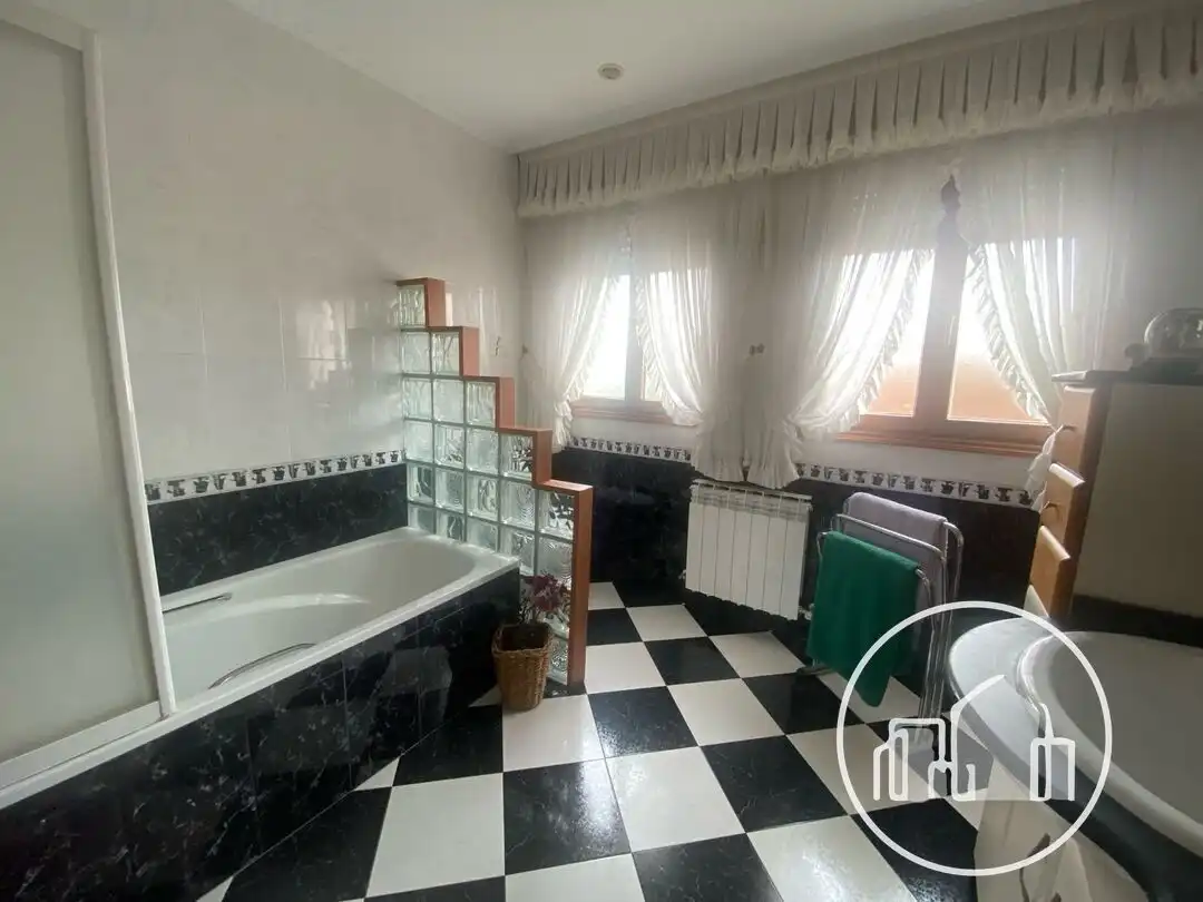 Chalet con jardín en venta en Villarcayo de Merindad de Castilla la Vieja, imagen 19