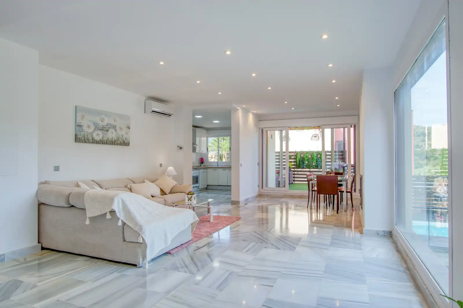 Casa con terraza en venta en Los Flamingos, imagen 11