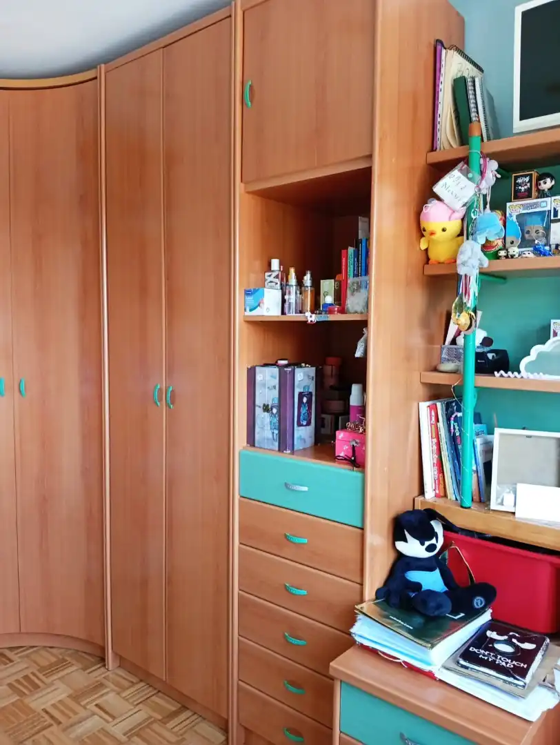Habitación de Piso en venta en Gijón  con Calefacción, Parquet y Terraza