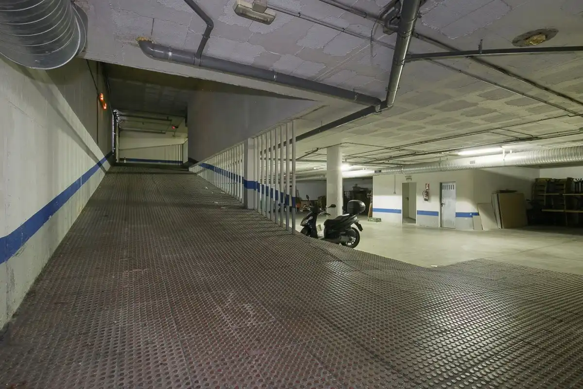 Immobles singulars amb ascensor en venda a Poniente, imagen 28