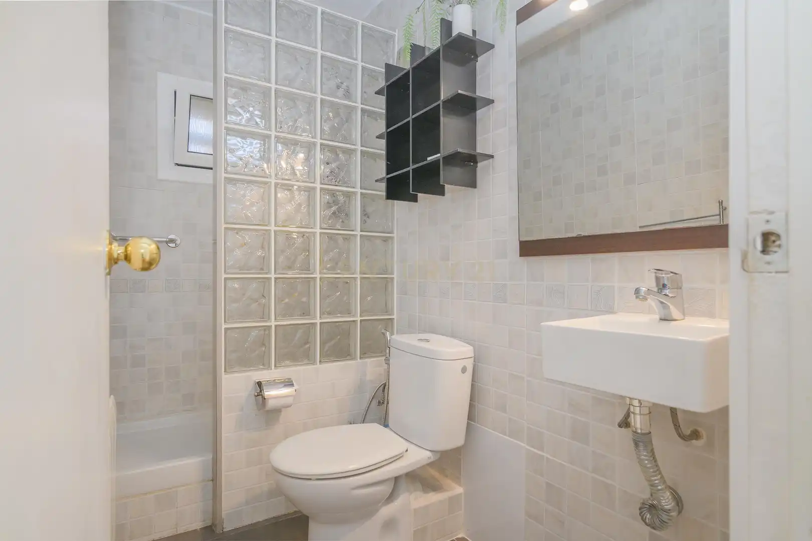 Baño de Apartamento en venta en Sant Feliu de Llobregat