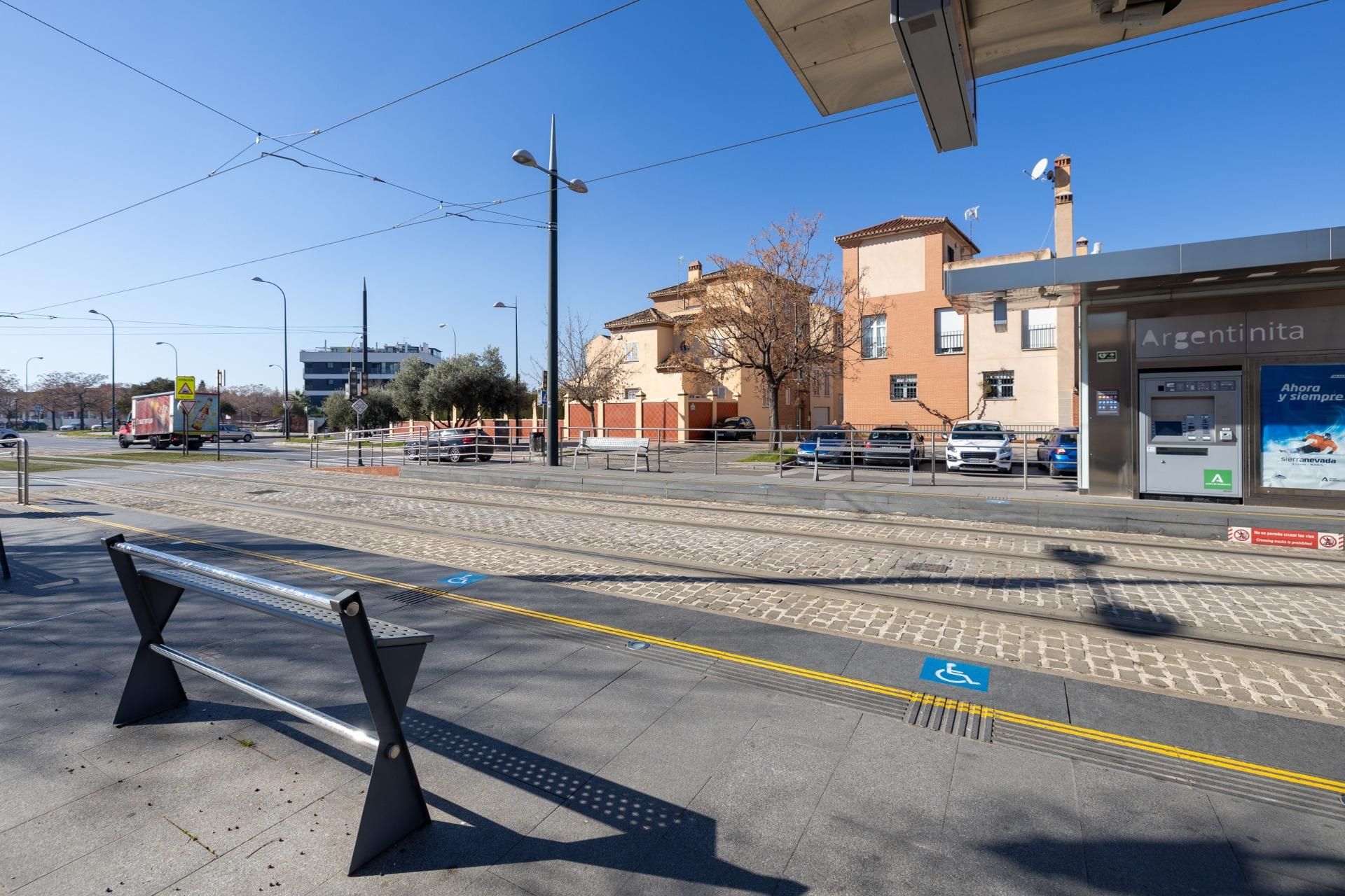 Single-family semi-detached for sale in Calle Calle de Teresa de Calcuta, 3, Avda. Federico Garcia Lorca - Nueva Estación Autobuses