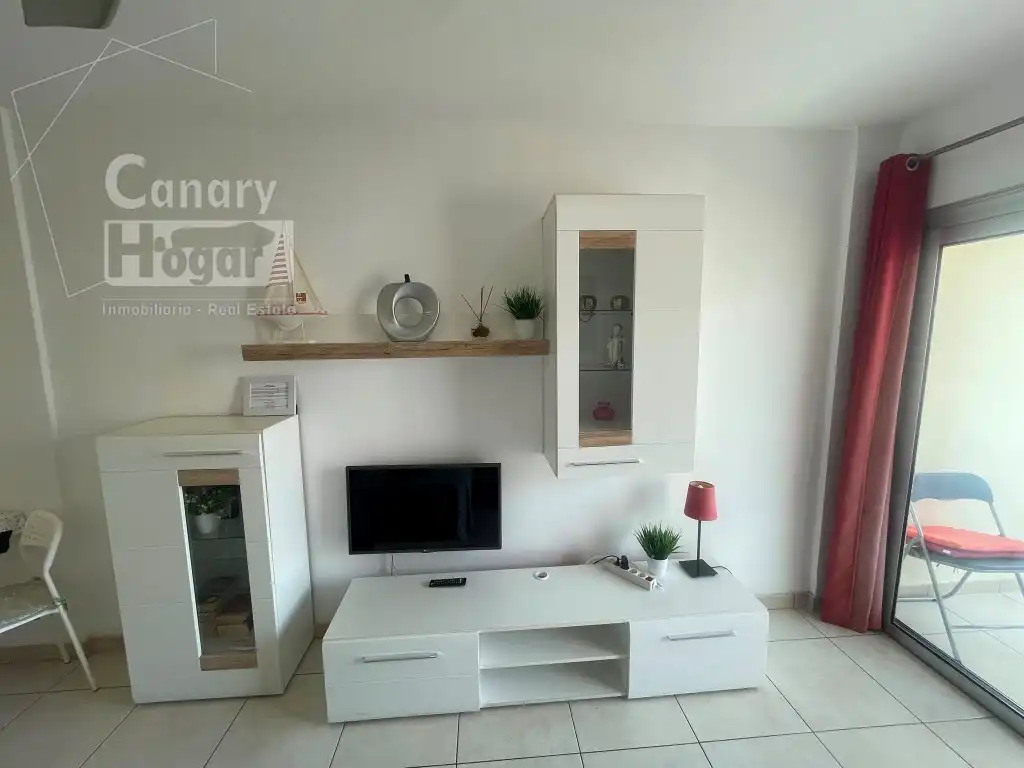 Living room of Study for sale in Arona  with Air Conditioner, Balcony and Internet