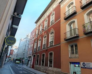 Vista exterior de Pis de lloguer en Valladolid Capital amb Calefacció