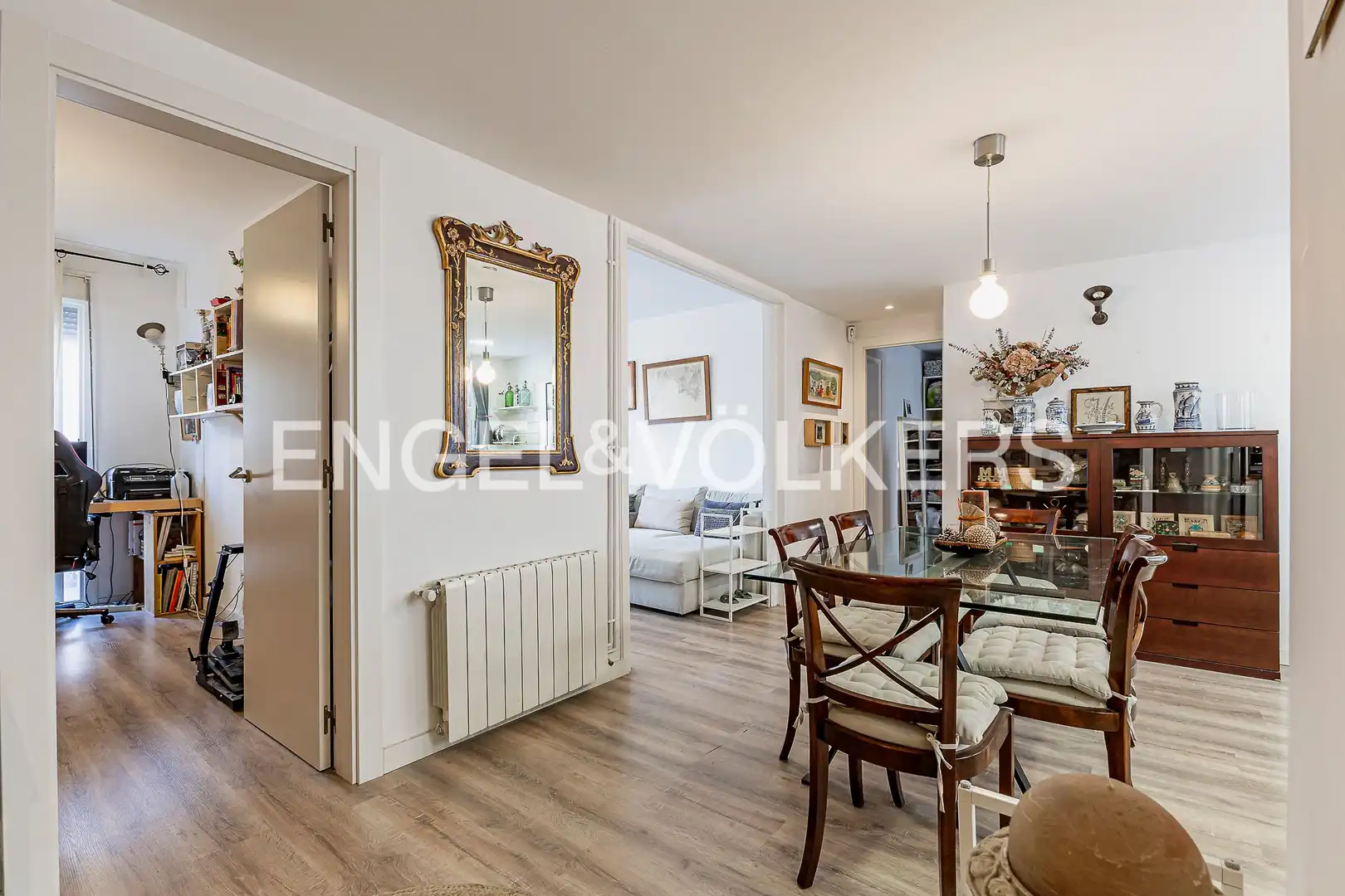 Comedor de Piso en venta en Barcelona con Calefacción, Parquet y Terraza