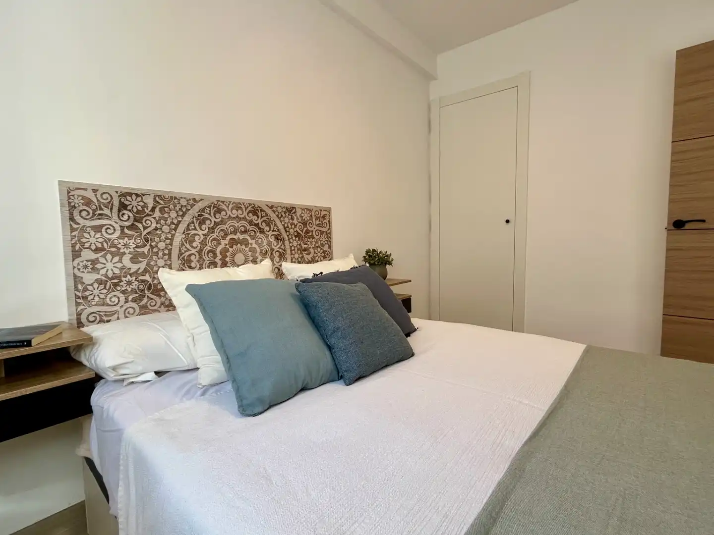 Habitación de Piso de alquiler en Torrenueva Costa con Aire acondicionado, Amueblado y Horno