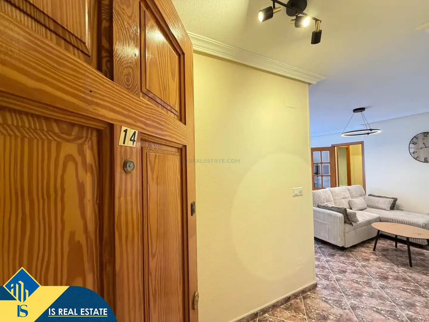 Apartment with lift for sale in Playa de los Locos, imagen 2