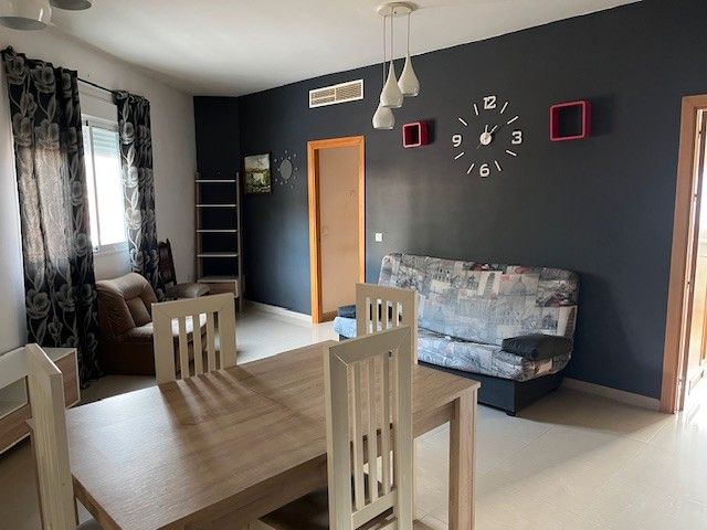 Sala de estar de Planta baja de alquiler con opción a compra en Villafranca de Córdoba con Piscina comunitaria