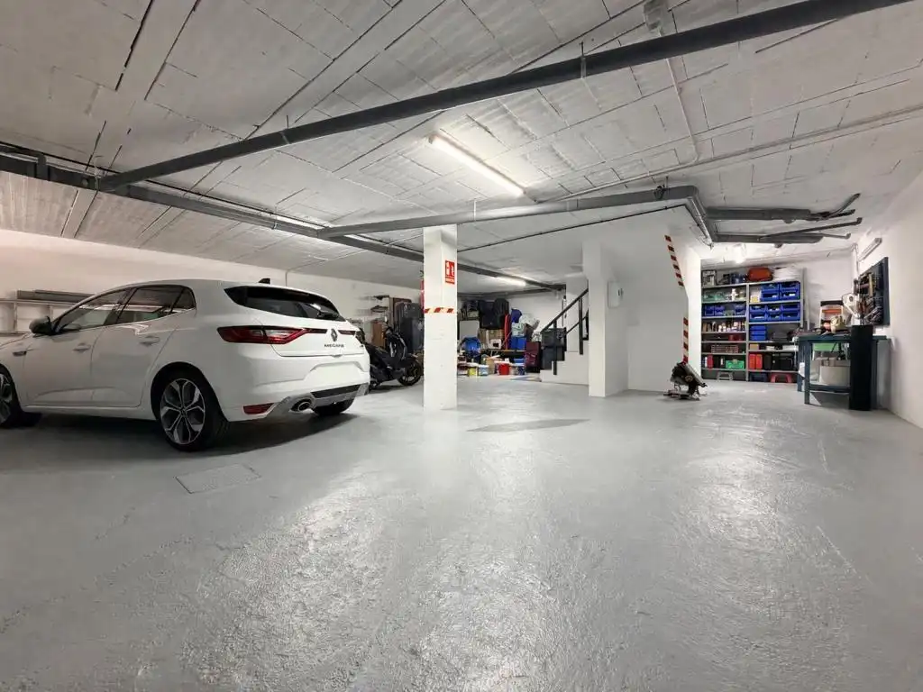 Parking of Detached homes for sale in Málaga  with Heating