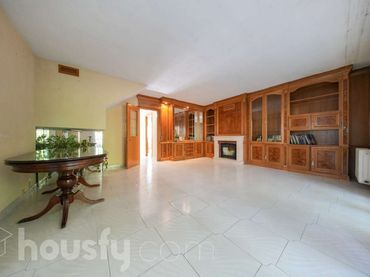 Casa con jardín en venta en Calle Capuchina .