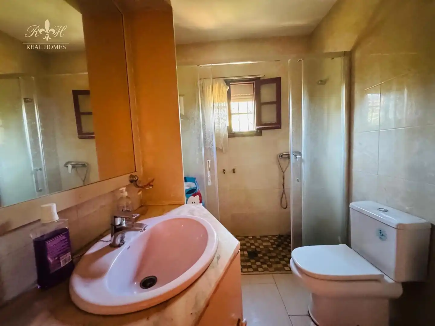 Bany de Casa o xalet en venda en L'Alfàs del Pi amb Terrassa i Piscina