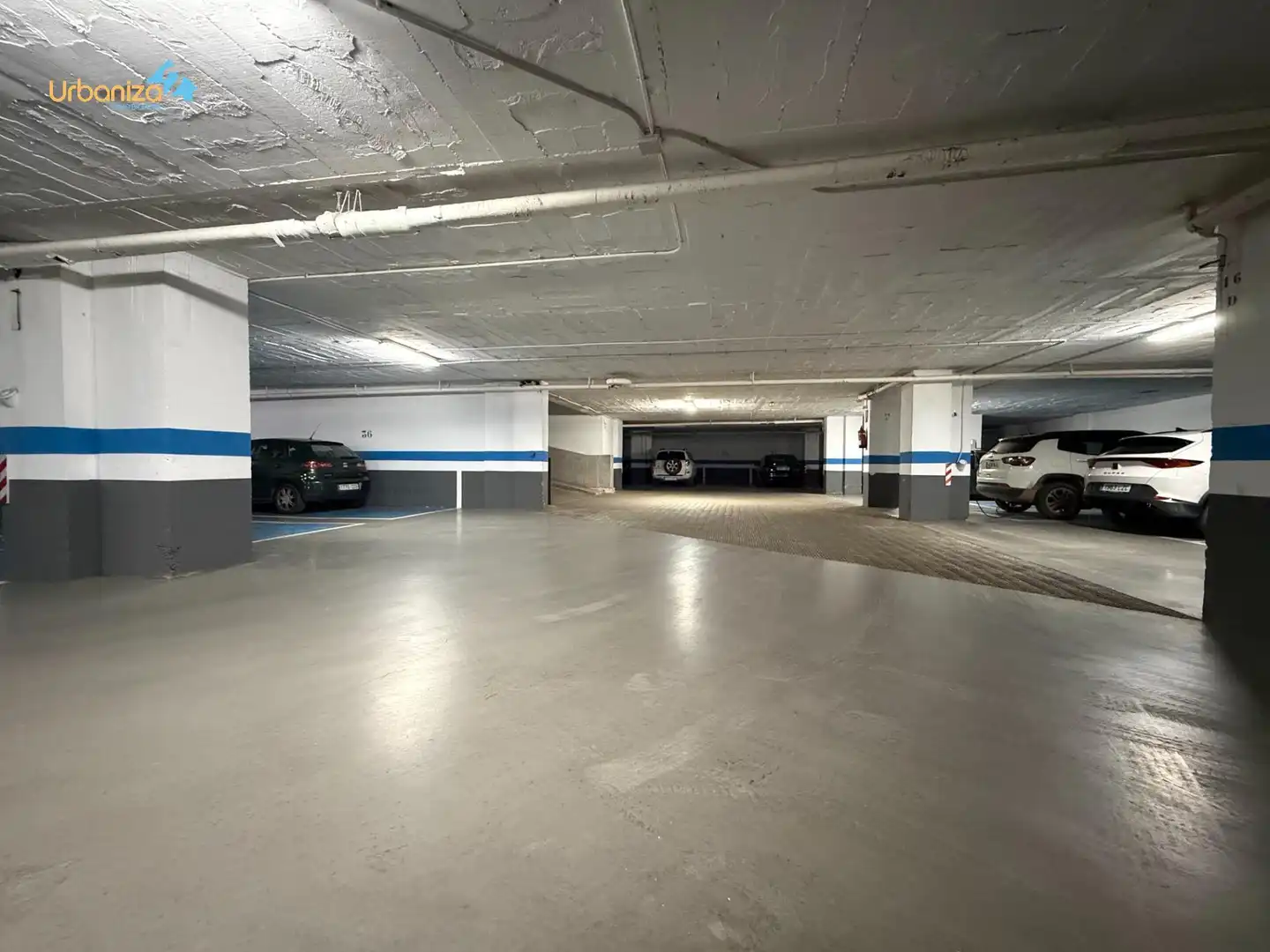 Parking de Piso en venta en Badajoz con Aire acondicionado, Calefacción y Trastero