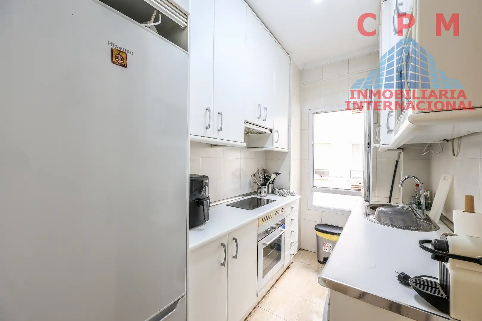 Cuina de Pis de lloguer en Madrid amb Aire condicionat, Calefacció i Terrassa