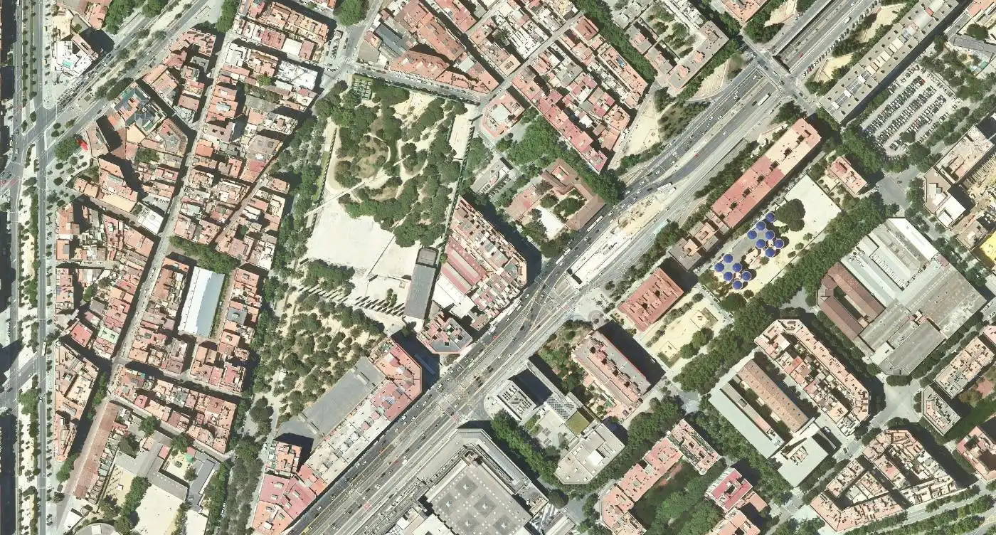 Vista exterior de Pis en venda en Sant Martí