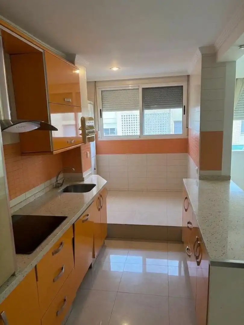Kitchen of Flat for rent in  Huelva Capital