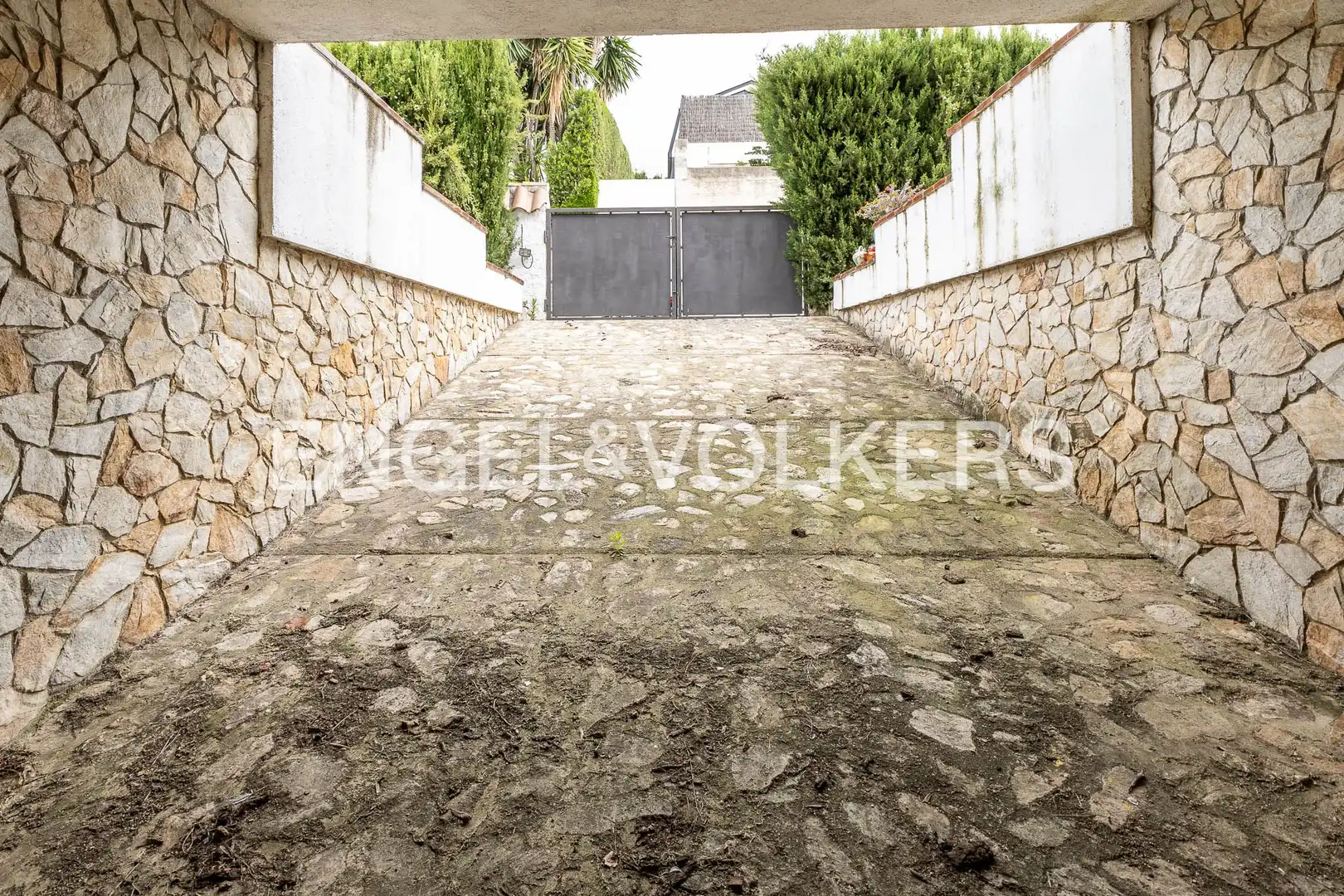 Vista exterior de Casa o chalet en venta en Vilassar de Dalt con Aire acondicionado, Calefacción y Jardín privado