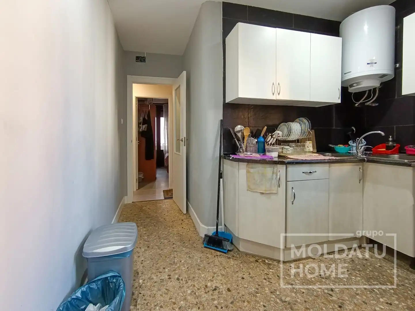 Kitchen of Flat for sale in Irun   with Furnished