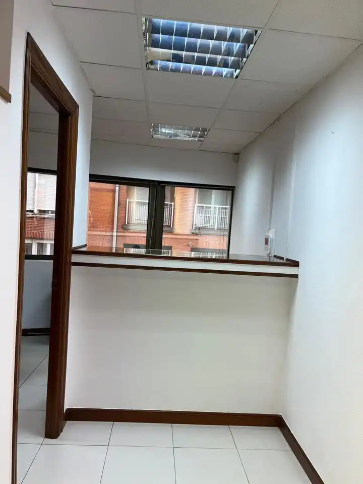 Oficina de lloguer a Sasikoa Kalea, imagen 2