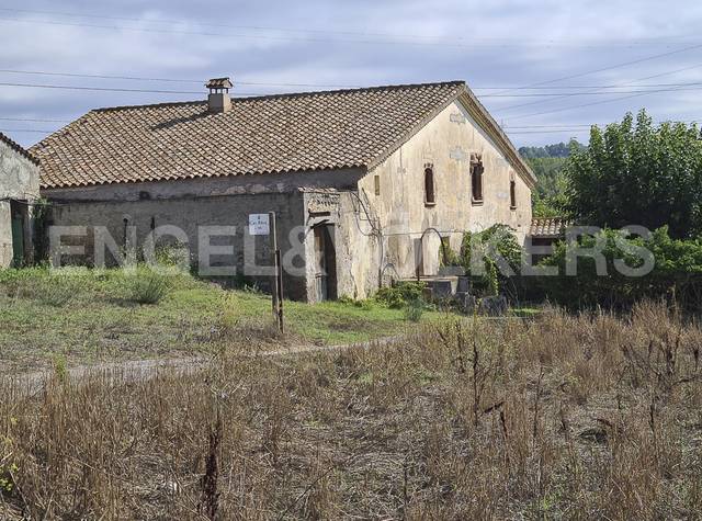 Finca rústica en Venta en Castellbisbal