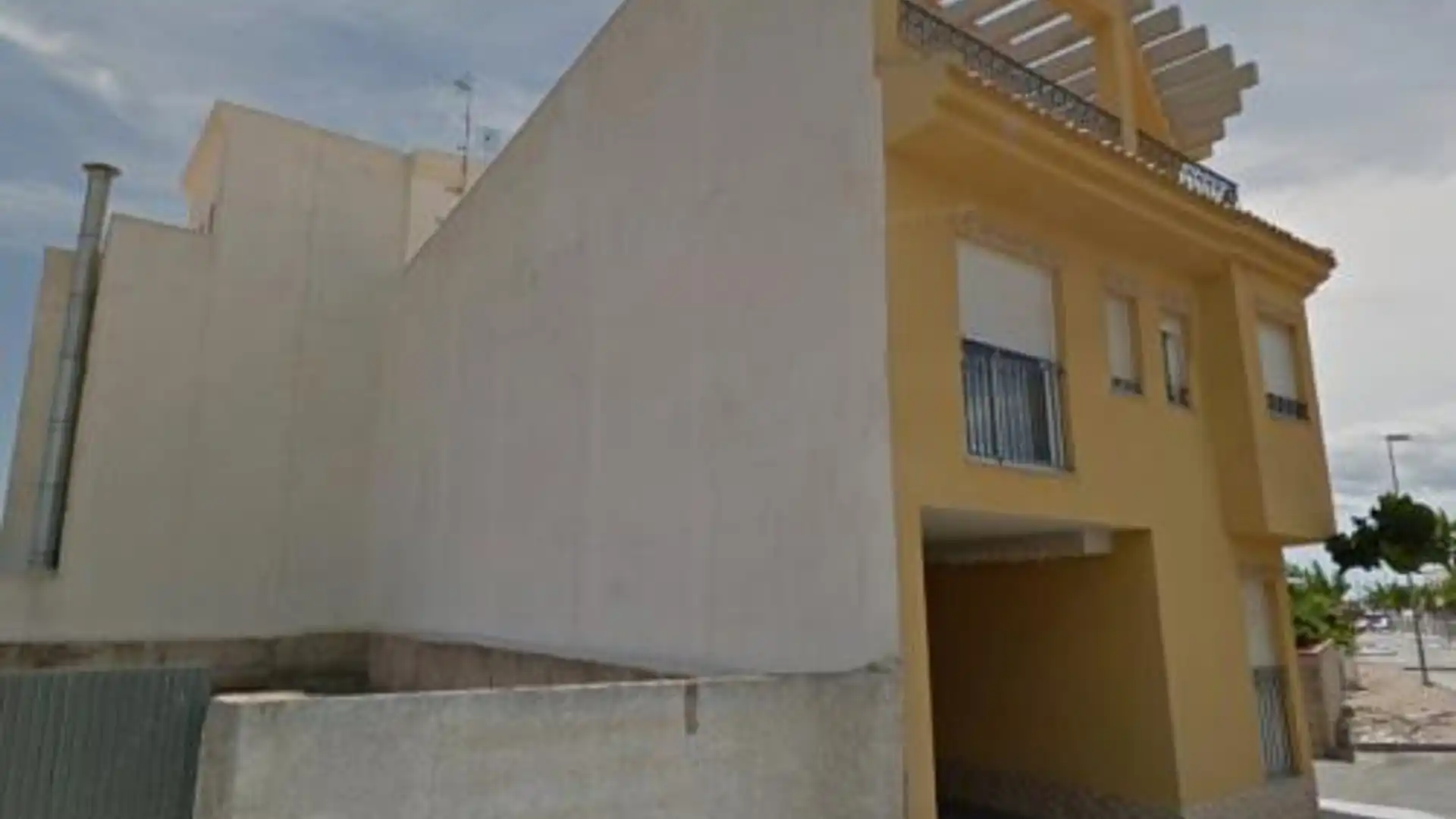 Vista exterior de Piso en venta en Pilar de la Horadada
